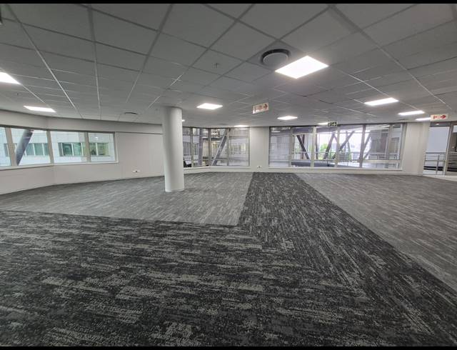 366M² OFFICE TO LET IN SANDTON CENTRAL